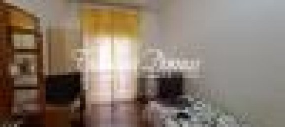 5 rooms Apartment in Siena, Italy No. 23288 6