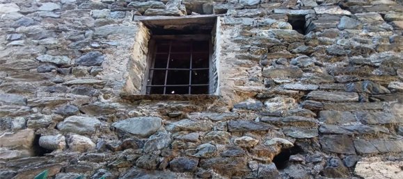 2 rooms House in Montjovet, Italy No. 233464 7