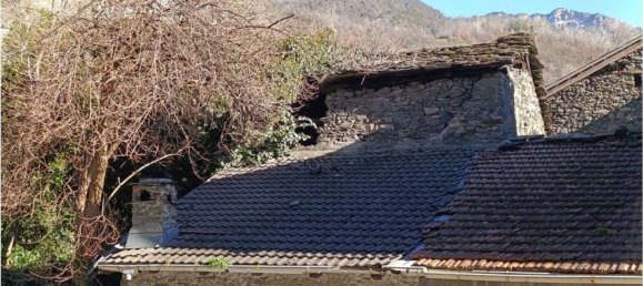 2 rooms House in Montjovet, Italy No. 233464 2