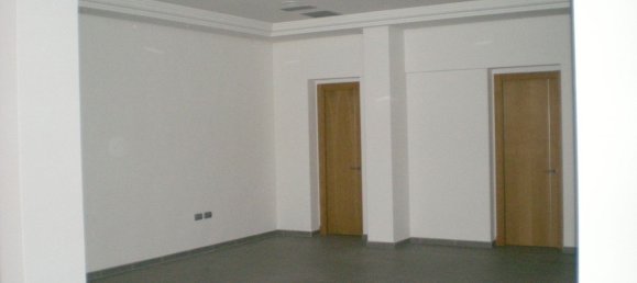 83m² Commercial property in Valladolid, Spain No. 103984 6