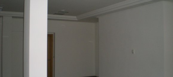 83m² Commercial property in Valladolid, Spain No. 103984 8