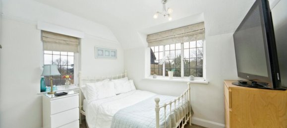4 bedrooms House in London, United Kingdom No. 11570 14