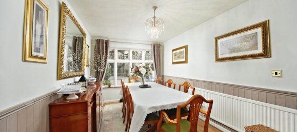 4 bedrooms House in London, United Kingdom No. 11570 8