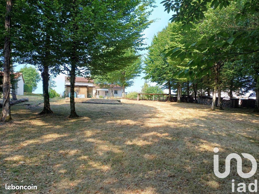 Casa de 3 dormitorios en Dordogne, France No. 340082