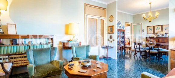 3 bedrooms Apartment in Florence, Italy No. 132112 4