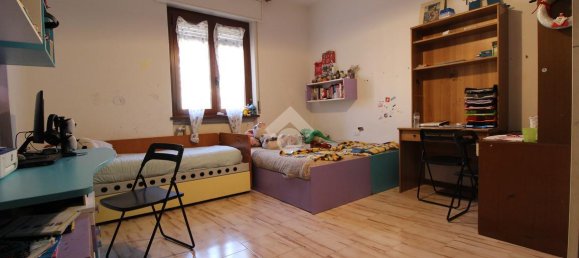 3غرفة شقة في Seriate, Italy رقم 230943 16