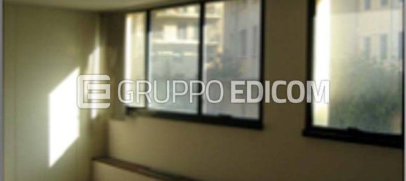 255m² Commercial property in Padua, Italy No. 365052 13