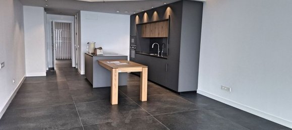 Квартира с 2 спальнями в Фуэнхирола, Испания № 179975 6