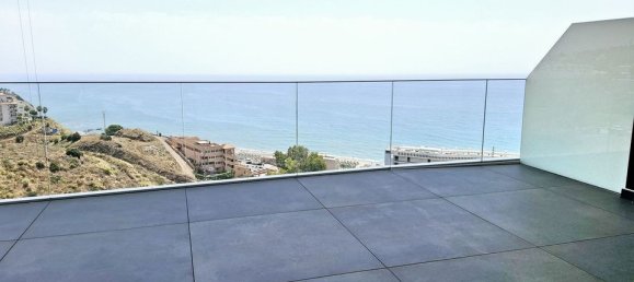 Квартира с 2 спальнями в Фуэнхирола, Испания № 179975 10