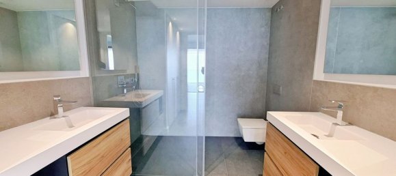 Квартира с 2 спальнями в Фуэнхирола, Испания № 179975 7