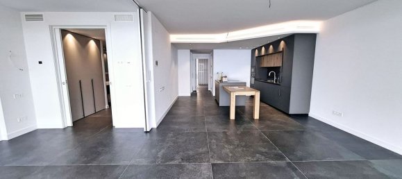 Квартира с 2 спальнями в Фуэнхирола, Испания № 179975 12