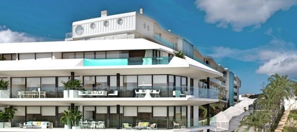 Квартира с 2 спальнями в Фуэнхирола, Испания № 179975 17