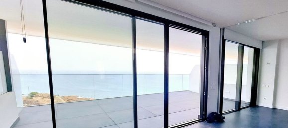 Квартира с 2 спальнями в Фуэнхирола, Испания № 179975 16