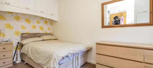 2 bedrooms Bungalow in Bushey, United Kingdom No. 6243 7