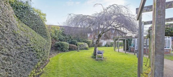 2 bedrooms Bungalow in Bushey, United Kingdom No. 6243 11