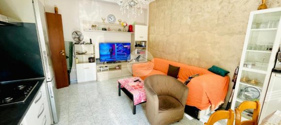 3 Schlafzimmer Wohnung in Monza, Italy, Nr. 356619 4