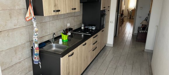 6 rooms House in Pomezia, Italy No. 17037 18