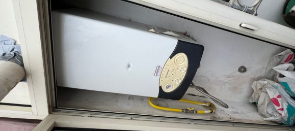 6 rooms House in Pomezia, Italy No. 17037 19