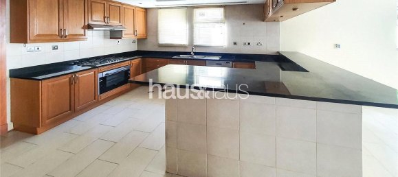 4 chambres Villa à Jumeirah Park, UAE No. 99773 4