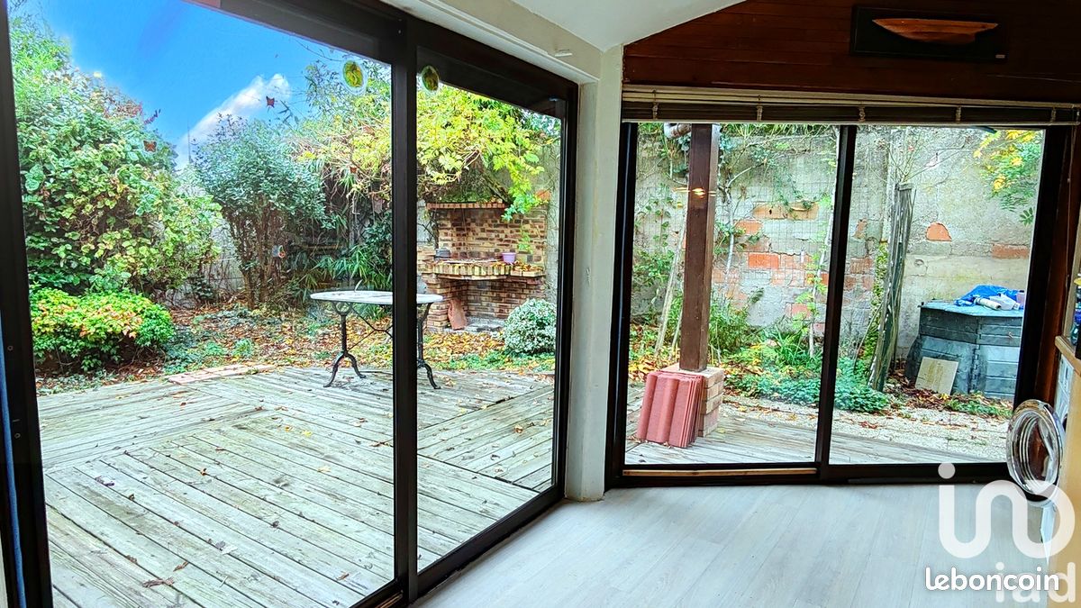 4 غرف نوم منزل في Saint-Jean-de-Braye, France رقم 212779