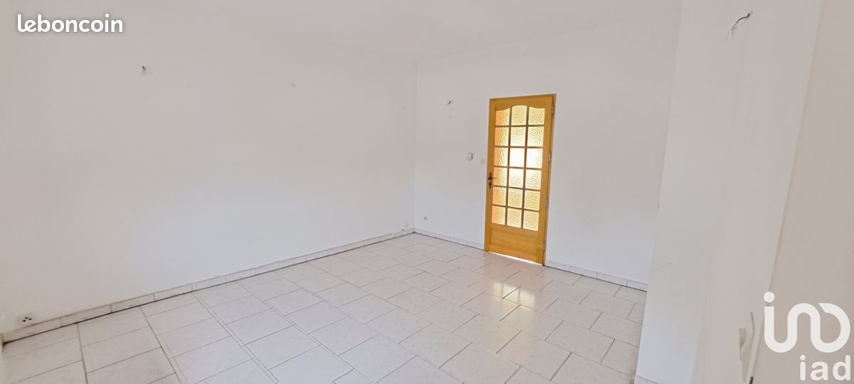 Apartamento T1 em Forbach, France N.º 235944