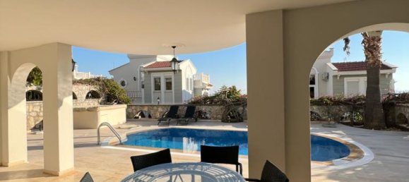 Вилла 4+1 в Аланья, Турция № 10906 4