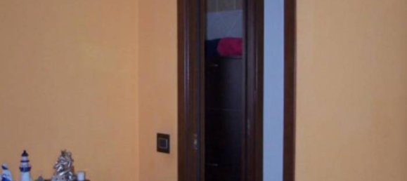 Apartamento de 3 dormitorios en Pomezia, Italy No. 205978 21