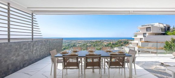 Apartamento de 3 dormitorios en La Quinta, Spain No. 177900 32