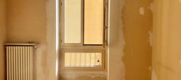 3-salle Appartement à Voghera, Italy No. 92023 12