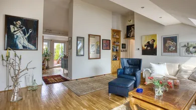 2 rooms Apartment in Alsergrund, Austria No. 239403