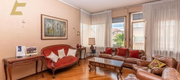 Casa de 3 habitaciónes en Valenza, Italy No. 177155 3