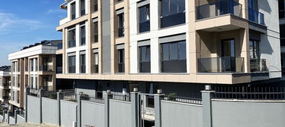 Apartment 4+2 in Istanbul, Turkey No. 24504 2