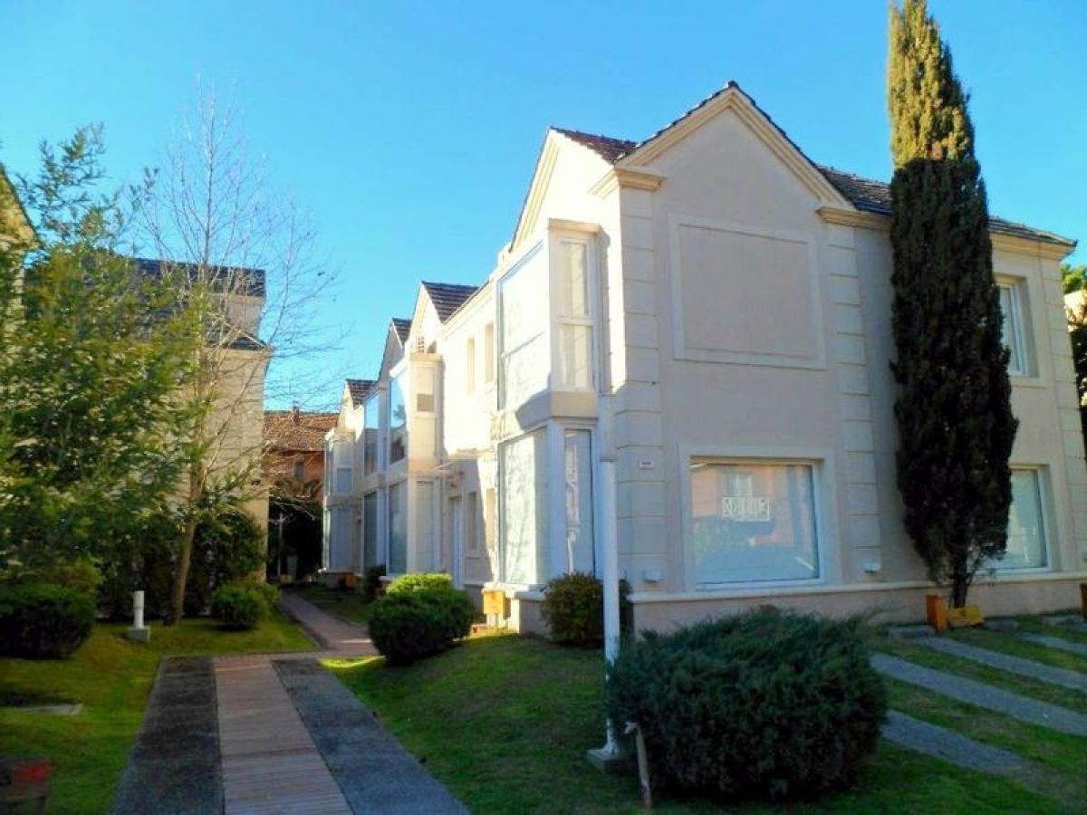 3 bedrooms Apartment in Mar del Plata, Argentina No. 73349