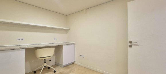 Коммерческая недвижимость с 6 спальнями в Аликанте, Валенсия, Испания № 366076 19
