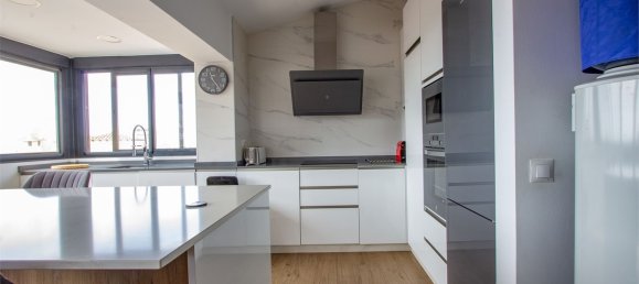 3 bedrooms House in Nerja, Spain No. 90175 2