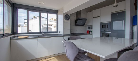 3 bedrooms House in Nerja, Spain No. 90175 16