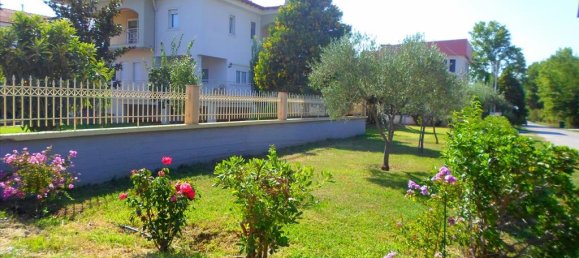 Propiedad comercial de 5 dormitorios en Vasilika, Greece No. 5991 5