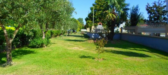 Propiedad comercial de 5 dormitorios en Vasilika, Greece No. 5991 20