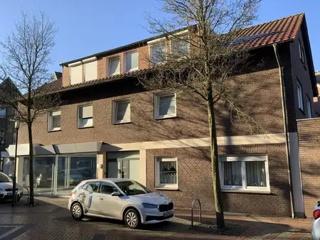 5 bedrooms Building in Borken, Germany No. 178500