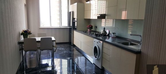 4 Schlafzimmer Wohnung in Nasimi, Azerbaijan, Nr. 2074 8