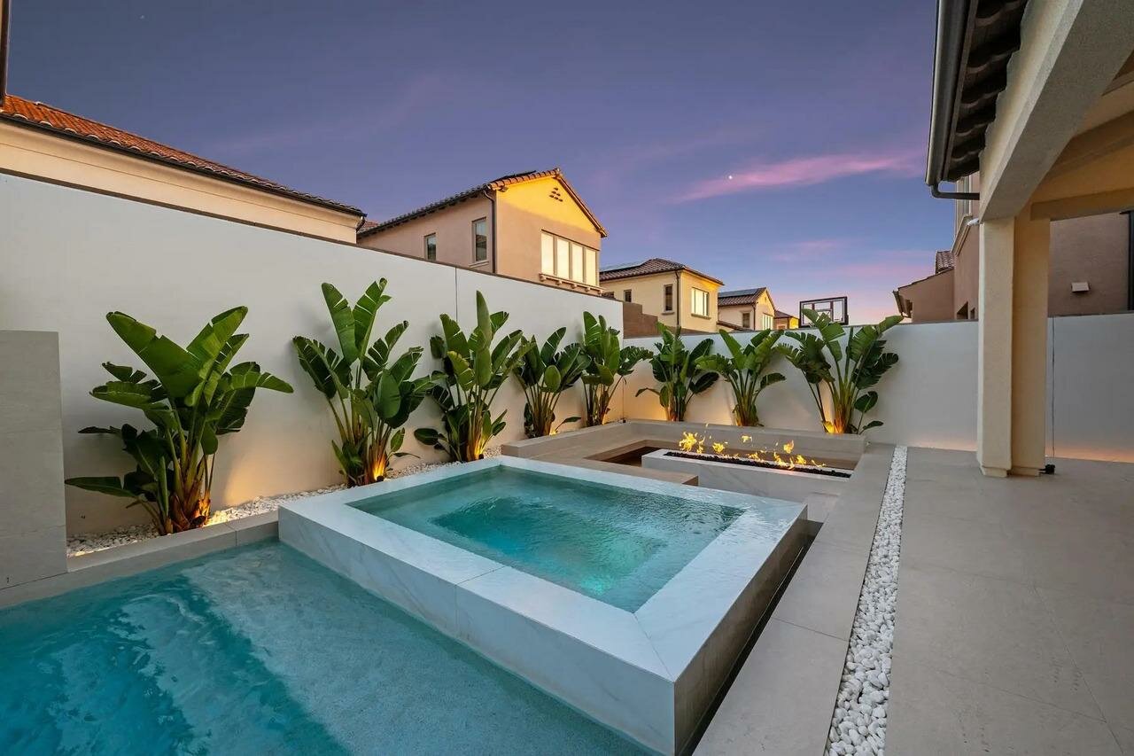 Квартира с 2 спальнями в Дубай, ОАЭ № 120210