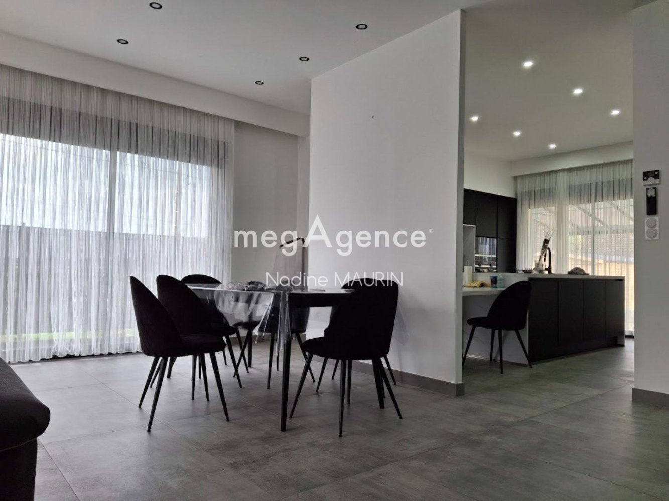 4 bedrooms Villa in Romorantin-Lanthenay, France No. 160389