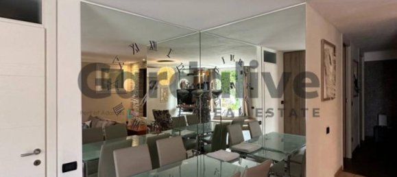 3 bedrooms Villa in San Felice del Benaco, Italy No. 128197 5