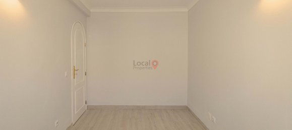 Moradia em banda T2 em Luz, Portugal N.º 95292 2