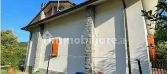 3 bedrooms Villa in Licciana Nardi, Italy No. 177669 8