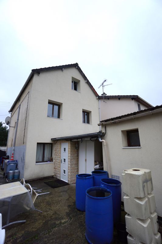 Дом с 5 спальнями в Ольне-су-Буа, Франция № 165135