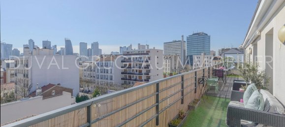 Apartamento de 2 dormitorios en La Garenne-Colombes, France No. 120662 3