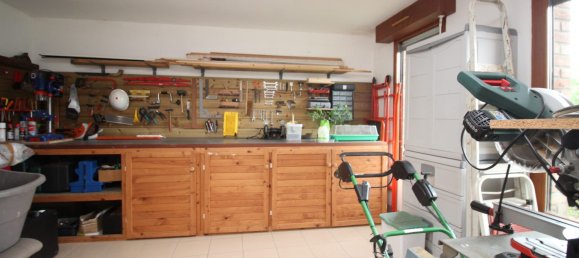 3 Schlafzimmer Haus in Attiches, France, Nr. 65907 11