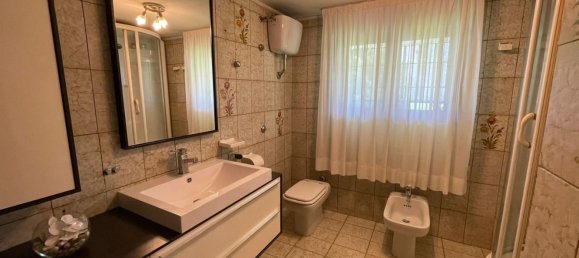 5 rooms House in Treviso, Italy No. 229056 16