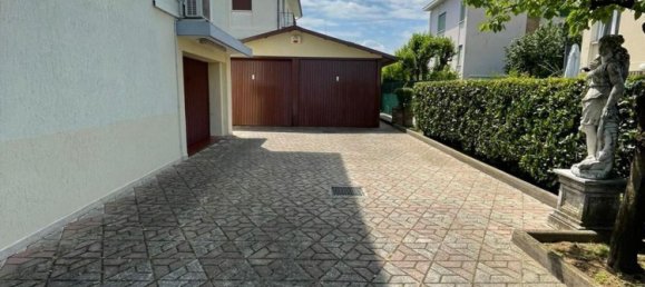 5 rooms House in Treviso, Italy No. 229056 22